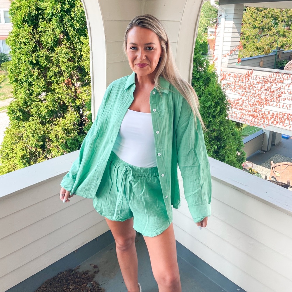 NWOT Seafoam Women's Button Up Set